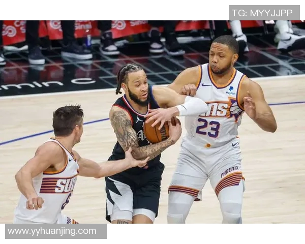 NBA18日快船对决精彩回顾与赛后分析全场亮点尽在其中 NBA18日快船对决精彩回顾与赛后分析全场亮点尽在其中